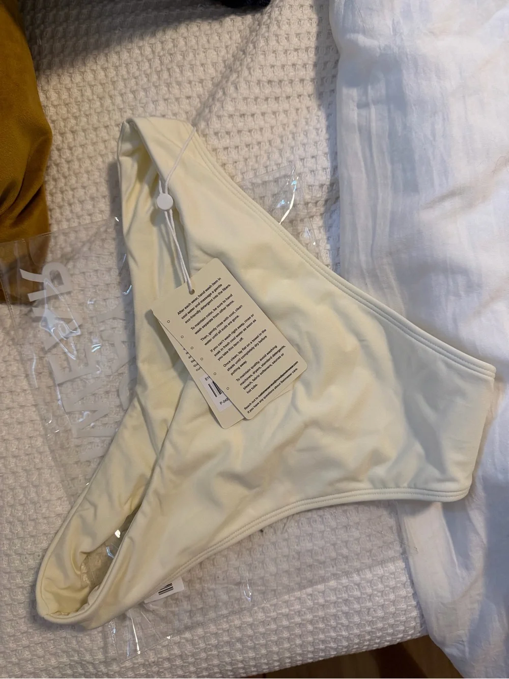 Monday Swimwear Bryon Bottom (Ivory)